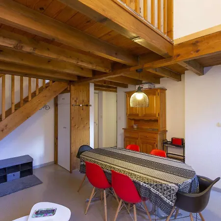 Duplex T2 45m², 6 Pers, Skis, Parking, Lave-linge, Lave-vaisselle - Fr-1-403-86 Apartment
